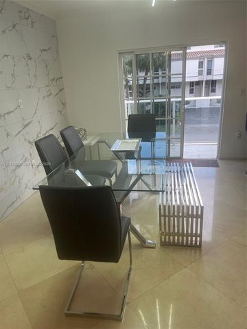 3915 NE 168th St 3915, North Miami Beach, FL 33160