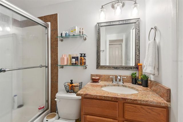 9126 BAYMEADOW COURT, Tampa, FL 33615