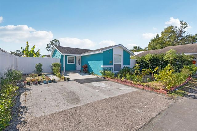 9126 BAYMEADOW COURT, Tampa, FL 33615