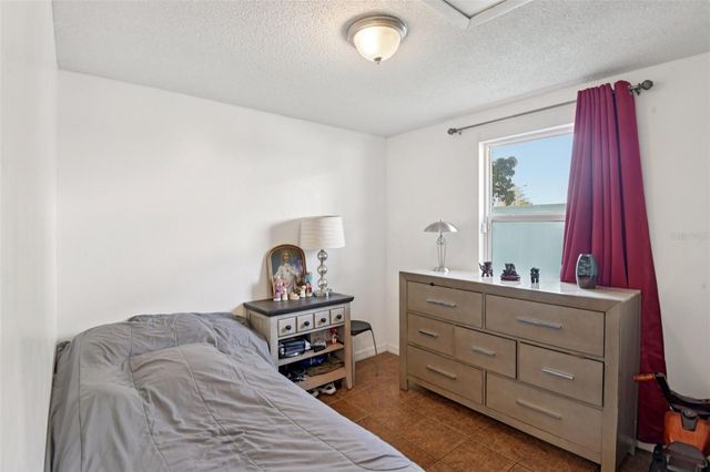 9126 BAYMEADOW COURT, Tampa, FL 33615