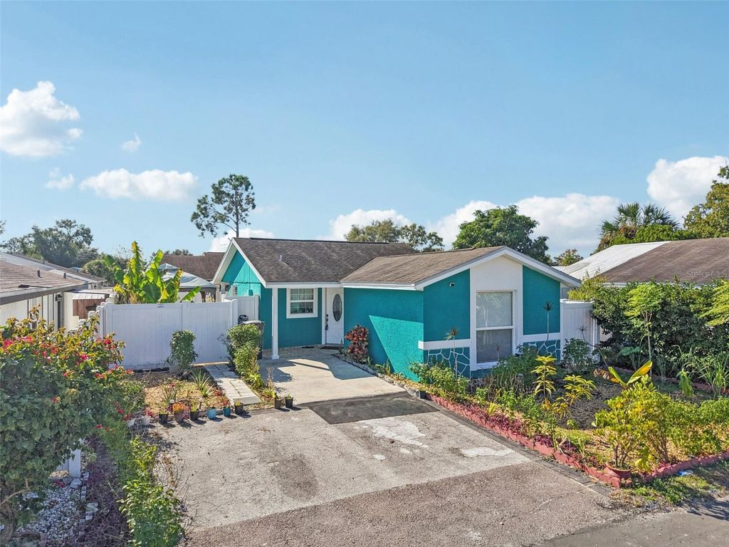 9126 BAYMEADOW COURT, Tampa, FL 33615