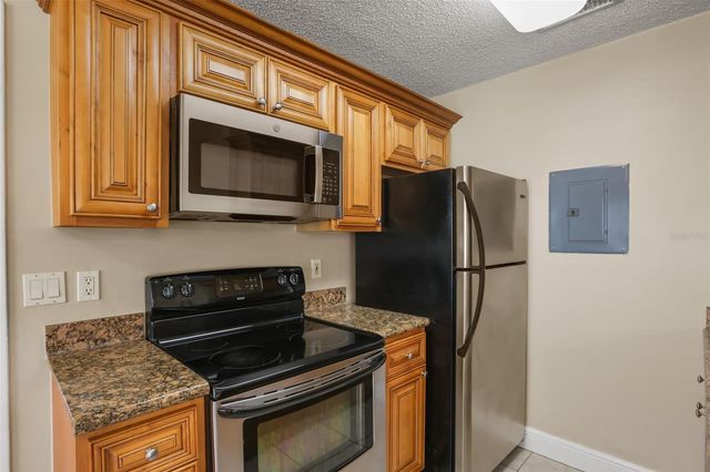 711 SUGAR BAY WAY 205, Lake Mary, FL 32746