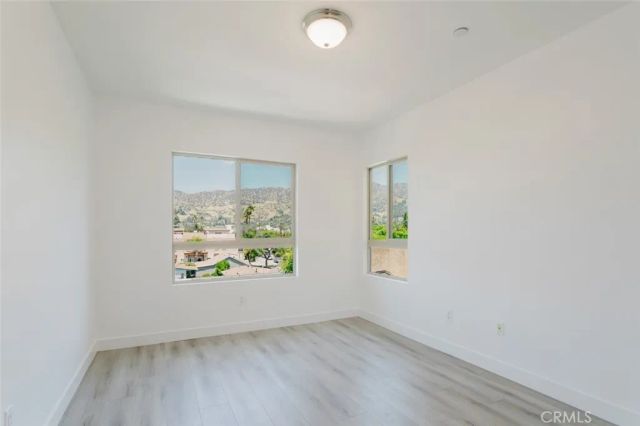 1515 Grismer Avenue 302, Burbank, CA 91504