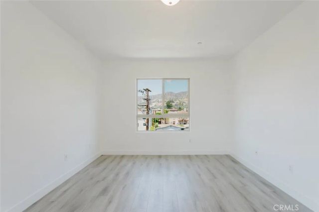 1515 Grismer Avenue 302, Burbank, CA 91504