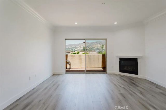 1515 Grismer Avenue 302, Burbank, CA 91504