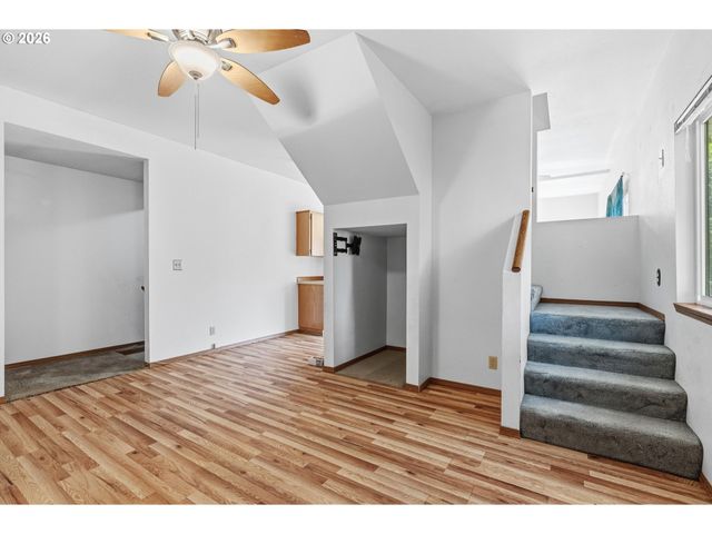 2209 E St, Vancouver, WA 98663
