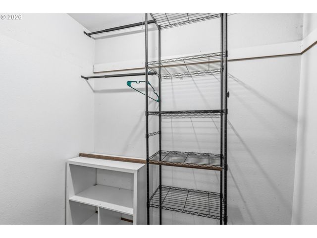2209 E St, Vancouver, WA 98663