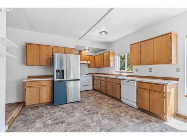 2209 E St, Vancouver, WA 98663