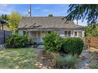 2209 E St, Vancouver, WA 98663