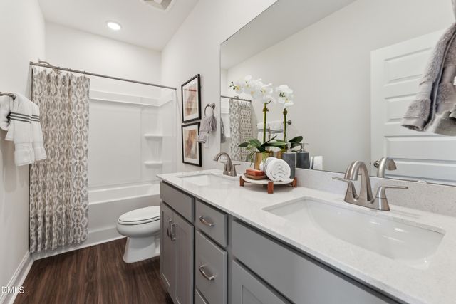 600 Hedrick Ridge Road 314, Cary, NC 27519