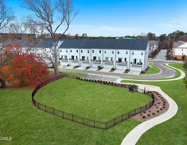 600 Hedrick Ridge Road 314, Cary, NC 27519