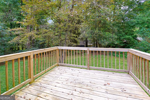 107 Woodridge Drive, Stockbridge, GA 30281