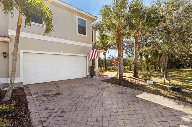 15116 Summit Place CIR 213, Naples, FL 34119