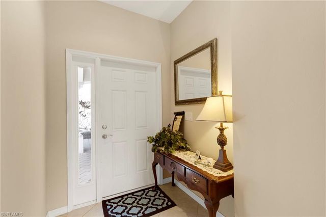 15116 Summit Place CIR 213, Naples, FL 34119
