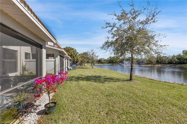 15116 Summit Place CIR 213, Naples, FL 34119