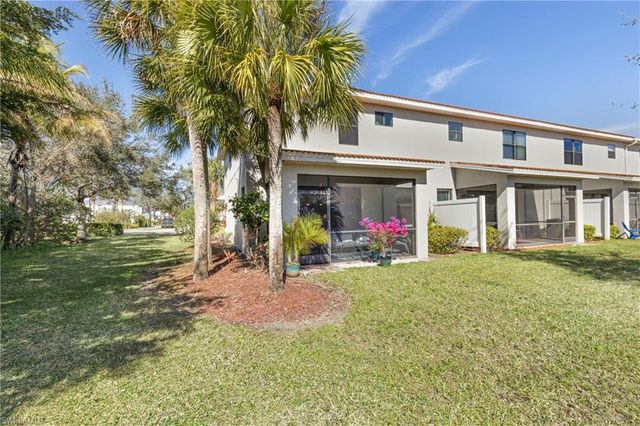 15116 Summit Place CIR 213, Naples, FL 34119