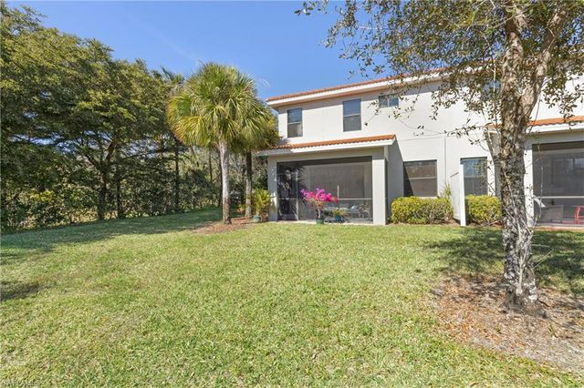 15116 Summit Place CIR 213, Naples, FL 34119