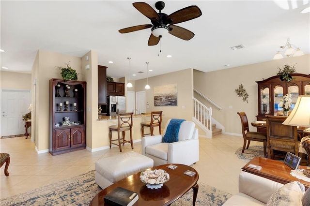 15116 Summit Place CIR 213, Naples, FL 34119