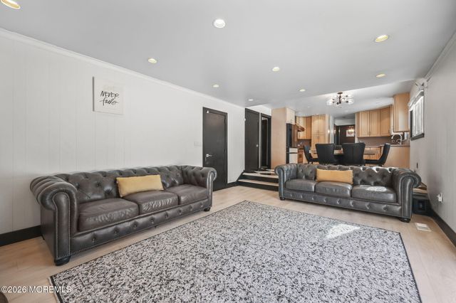 34 Sandalwood Drive, East Brunswick, NJ 08816