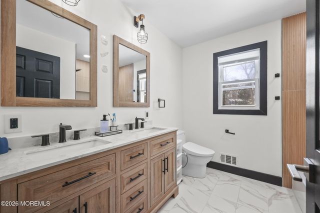 34 Sandalwood Drive, East Brunswick, NJ 08816