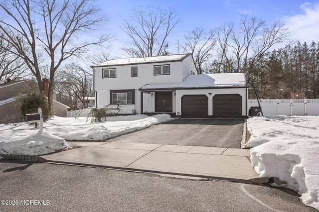 34 Sandalwood Drive, East Brunswick, NJ 08816