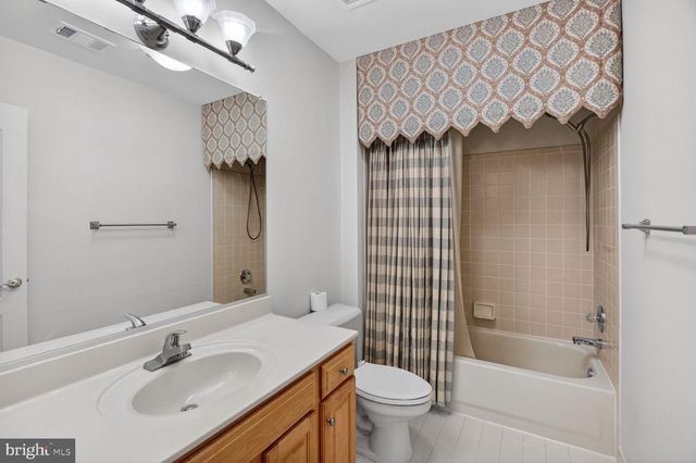 7907 TURNCREST DR, Potomac, MD 20854