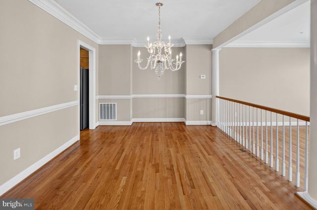 7907 TURNCREST DR, Potomac, MD 20854