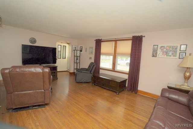 30 Bannard Avenue, Tonawanda, NY 14150