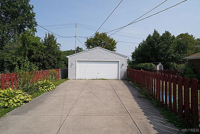 30 Bannard Avenue, Tonawanda, NY 14150