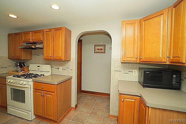 30 Bannard Avenue, Tonawanda, NY 14150