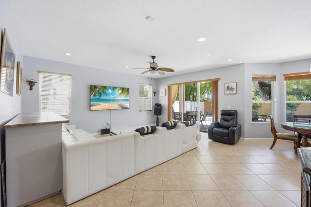 16918 SW 16th Street, Pembroke Pines, FL 33027