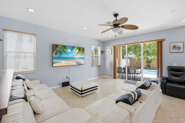 16918 SW 16th Street, Pembroke Pines, FL 33027