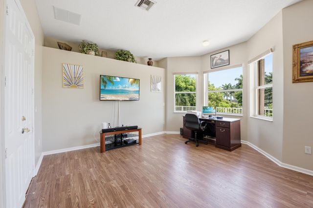 16918 SW 16th Street, Pembroke Pines, FL 33027