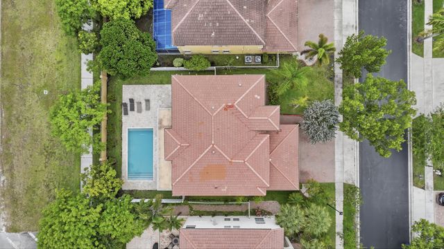 16918 SW 16th Street, Pembroke Pines, FL 33027