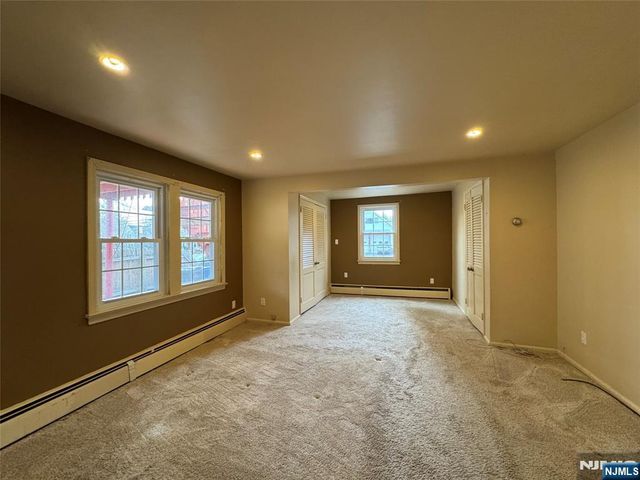 193 Midland Avenue 1st fl, Paramus, NJ 07652