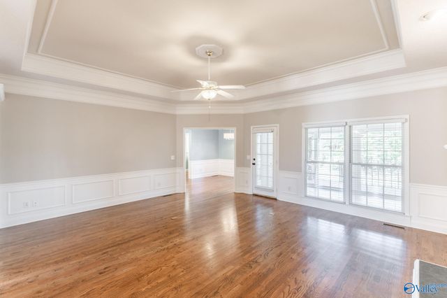 4907 Bridgehampton Road SE, Owens Cross Roads, AL 35763