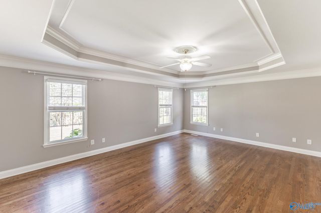 4907 Bridgehampton Road SE, Owens Cross Roads, AL 35763