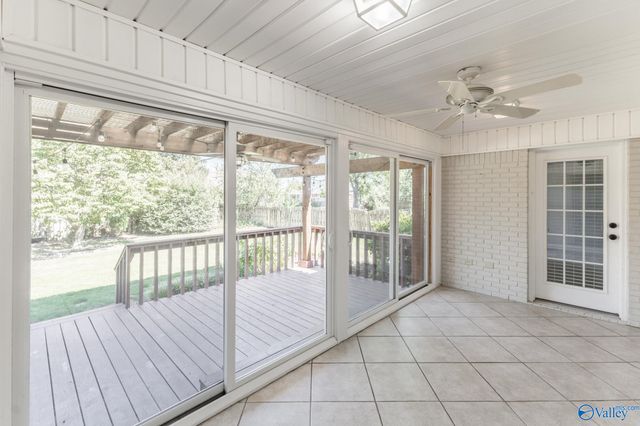 4907 Bridgehampton Road SE, Owens Cross Roads, AL 35763