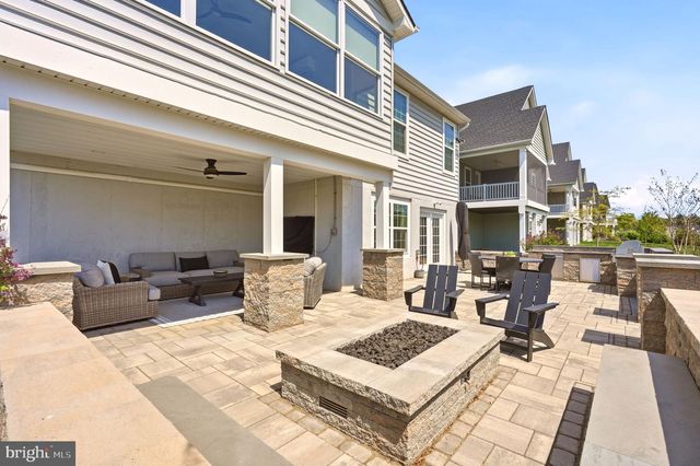 1406 GORKY LN, West Chester, PA 19380