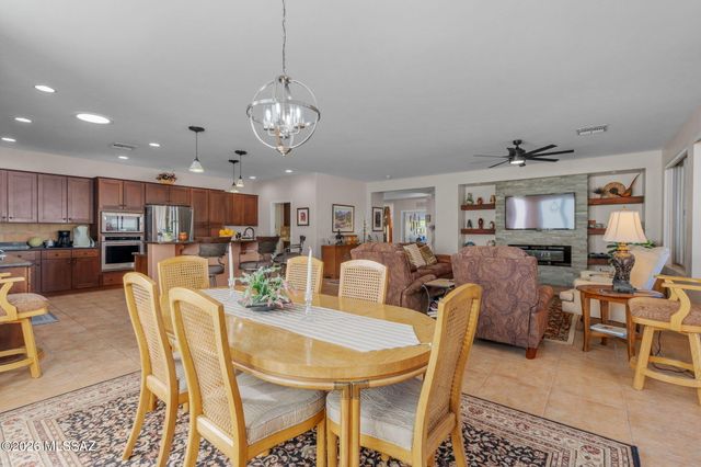 39911 S Ironwood Court, Tucson, AZ 85739