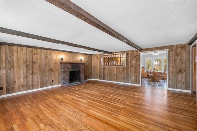 155 Dayton St, Danvers, MA 01923