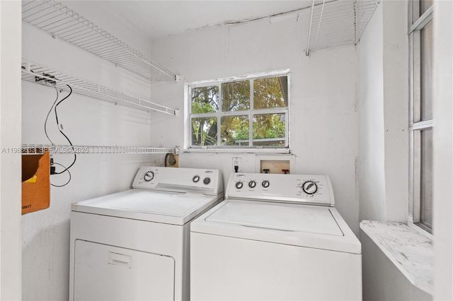 1941 SW 18th St, Miami, FL 33145