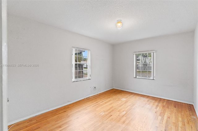 1941 SW 18th St, Miami, FL 33145