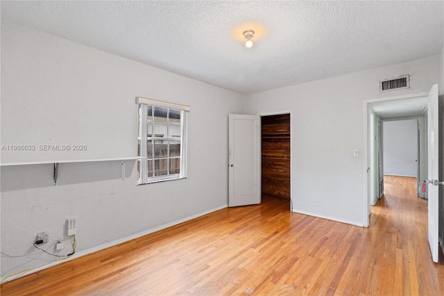 1941 SW 18th St, Miami, FL 33145