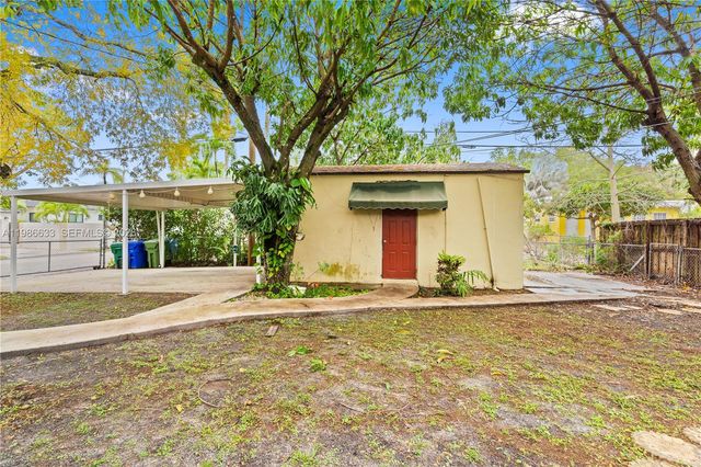 1941 SW 18th St, Miami, FL 33145