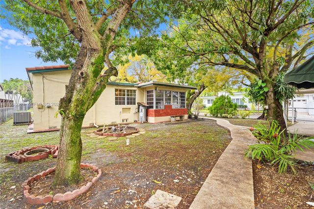 1941 SW 18th St, Miami, FL 33145