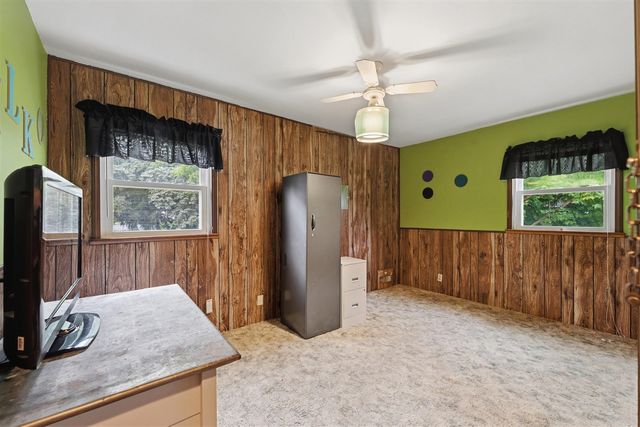 1686 Sherwood Avenue, Dorr, MI 49323