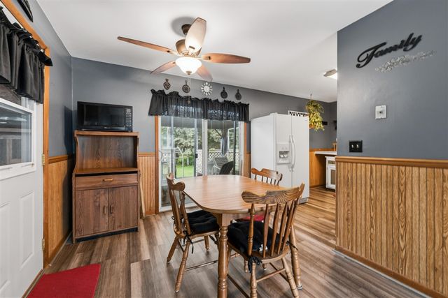 1686 Sherwood Avenue, Dorr, MI 49323