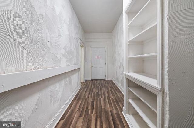 2218 ROSLYN, Baltimore, MD 21216