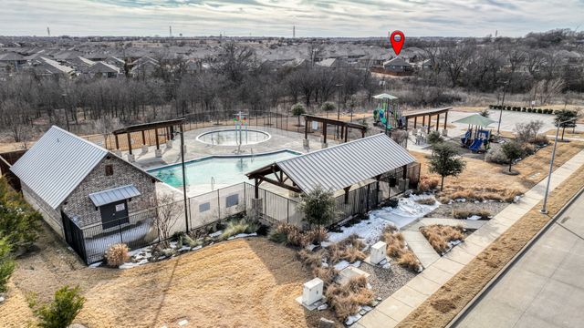 9224 Red Brush Trail, Fort Worth, TX 76131